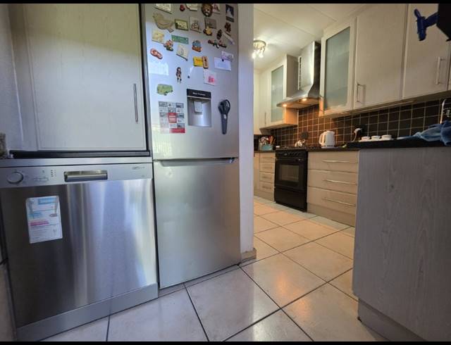 2 BEDROOM TOWNHOUSE FOR SALE IN NEW REDRUTH